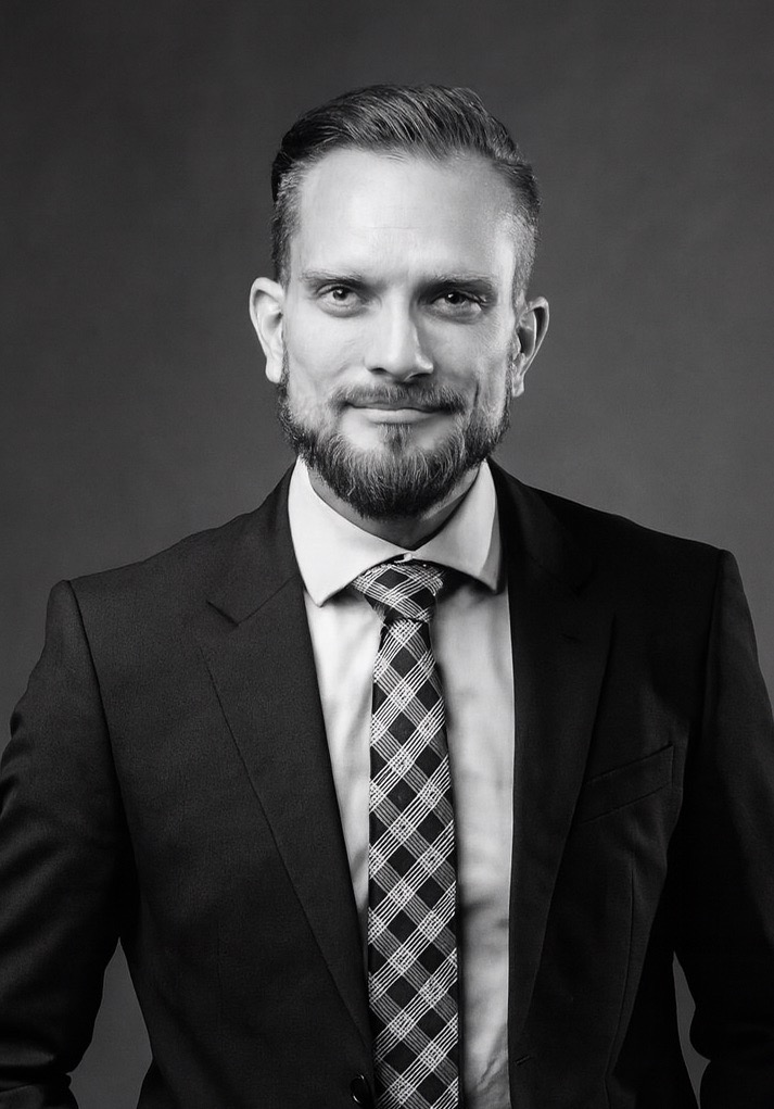 Portraitfoto von Phillip Dellmann